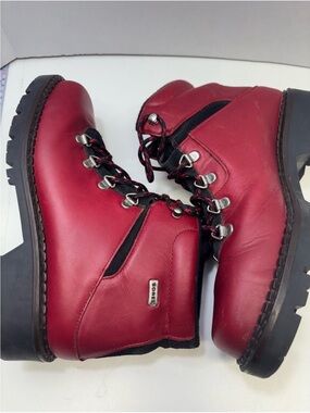 SOREL Vintage Red Leather
Hiking Boots Made In Canada - Women's Size 7M